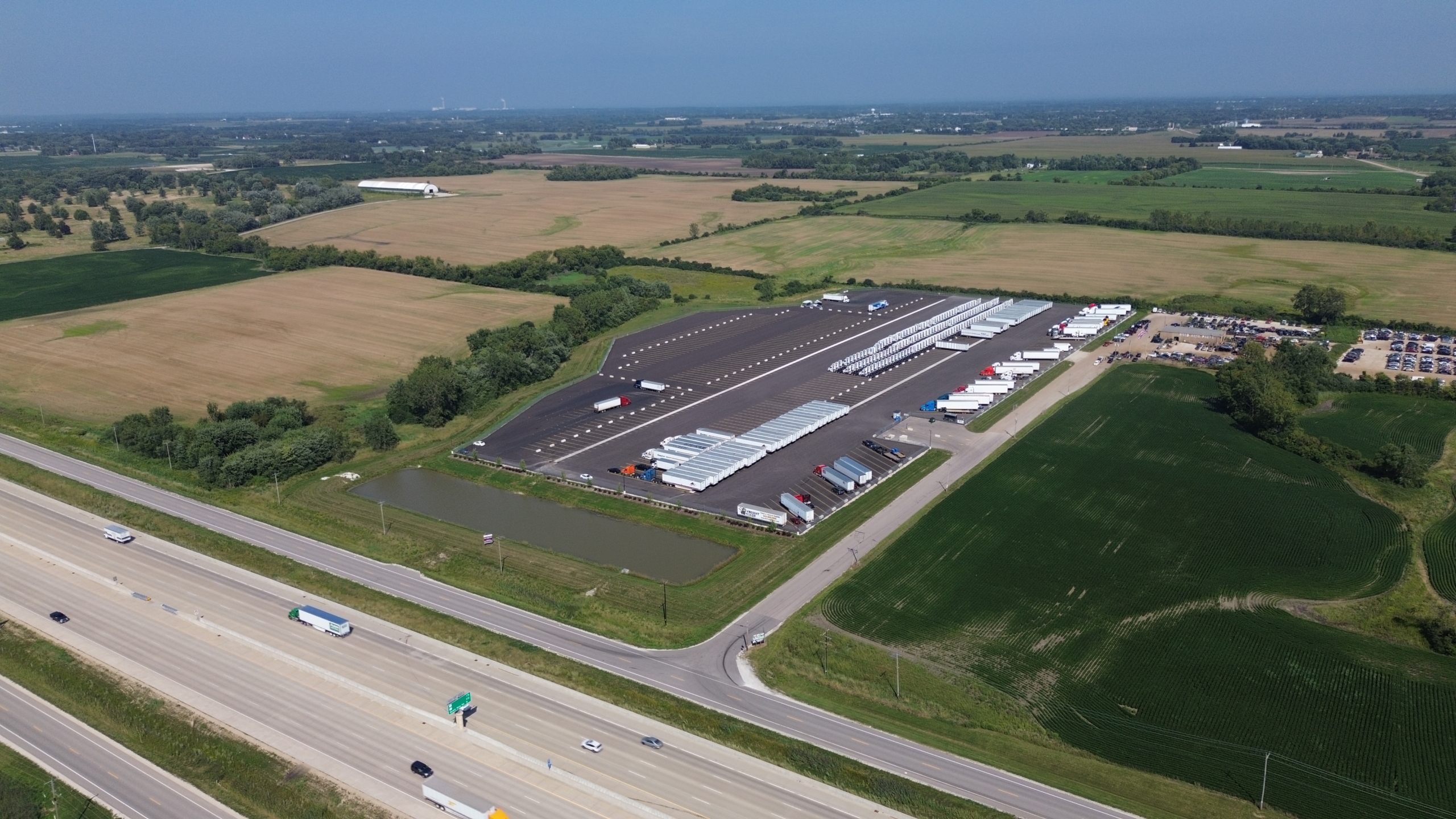 WISCONSIN-truck-parking