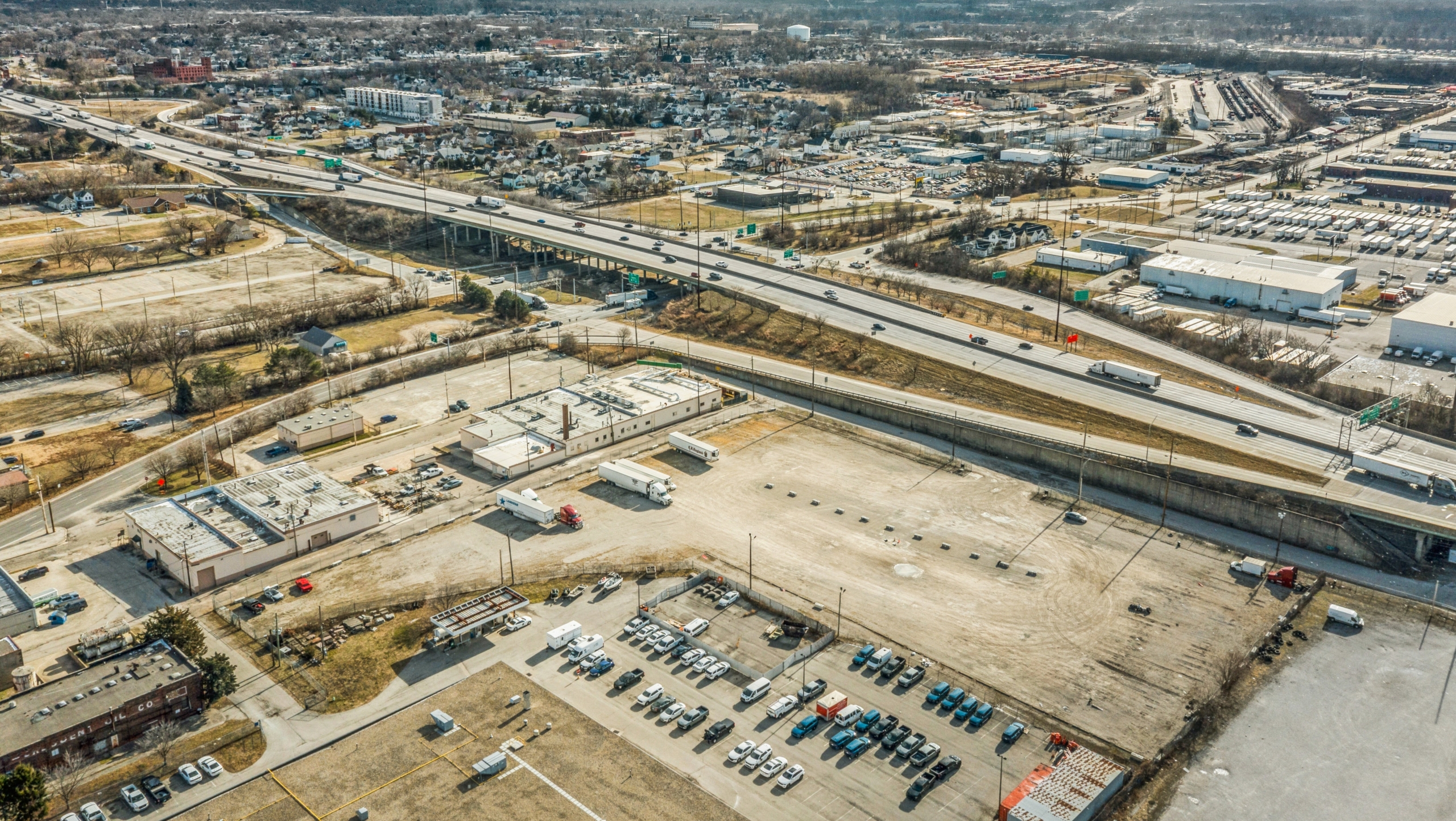 Indianapolis-truck-parking
