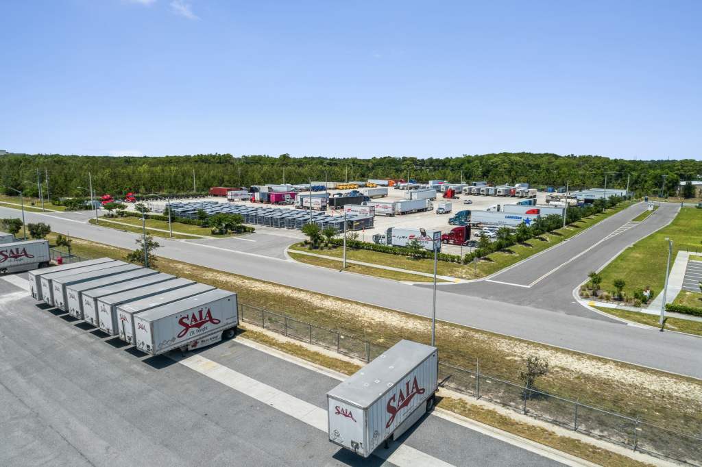 industrial-outdoor-storage